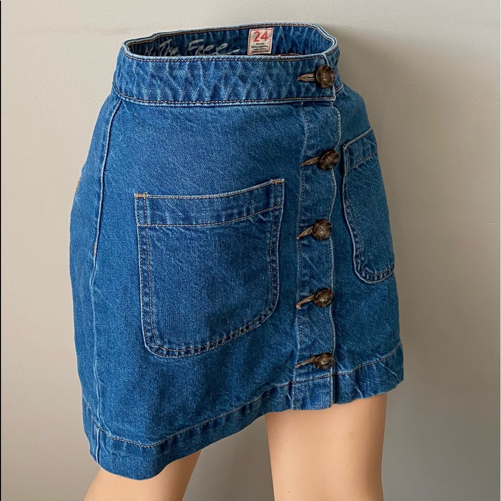 WE THE FREE Denim Jean Skirt button up Super High Rise Size 24 - 4 pockets
